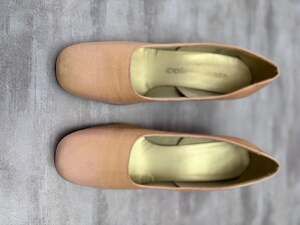 Vintage Color Mate Peach Faux Silk Block Heel Pumps Size 9B
